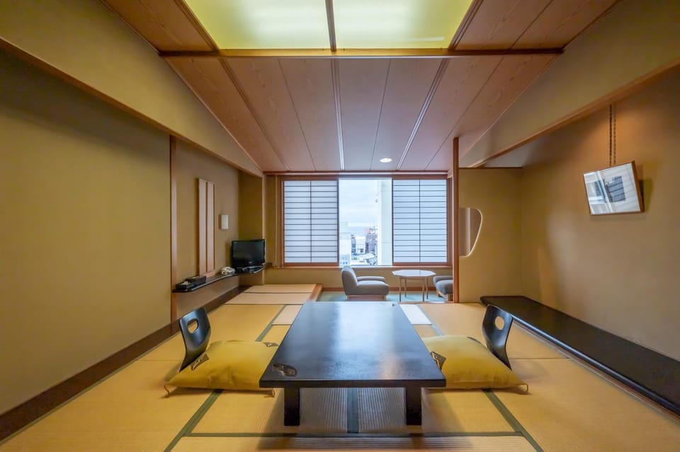 Kaike Tsuruya Ryokan in Japan