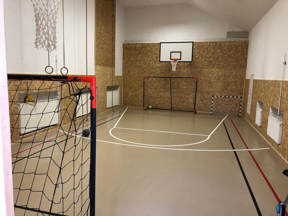 Property building, Spring, Activities, Activities, Winter, Summer, Game Room, Fitness centre/facilities, Other, Other, Autumn