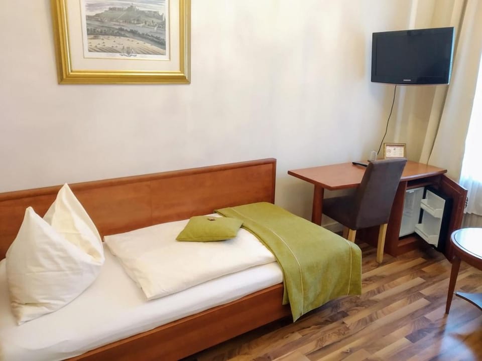 Gästehaus Residenz Lapeiner Bed and Breakfast in Carinthia, Austria