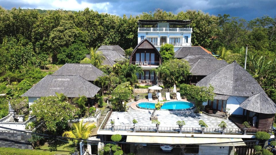 Property building, Sea view, Sea view, Swimming pool, Sunrise