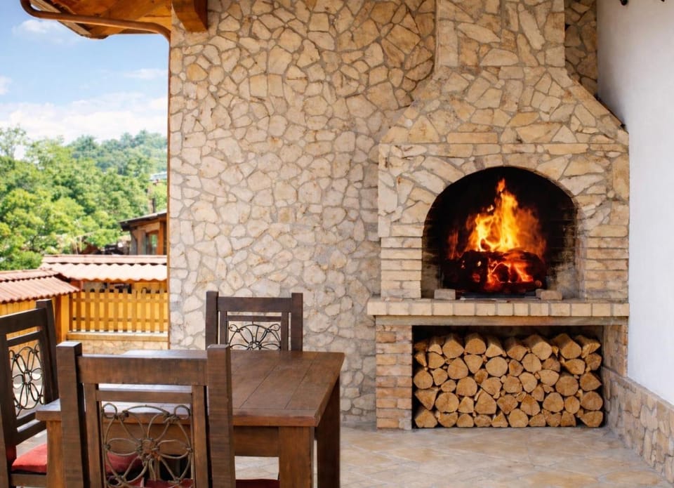 Complex Ristanite House in Veliko Tarnovo Province, Bulgaria