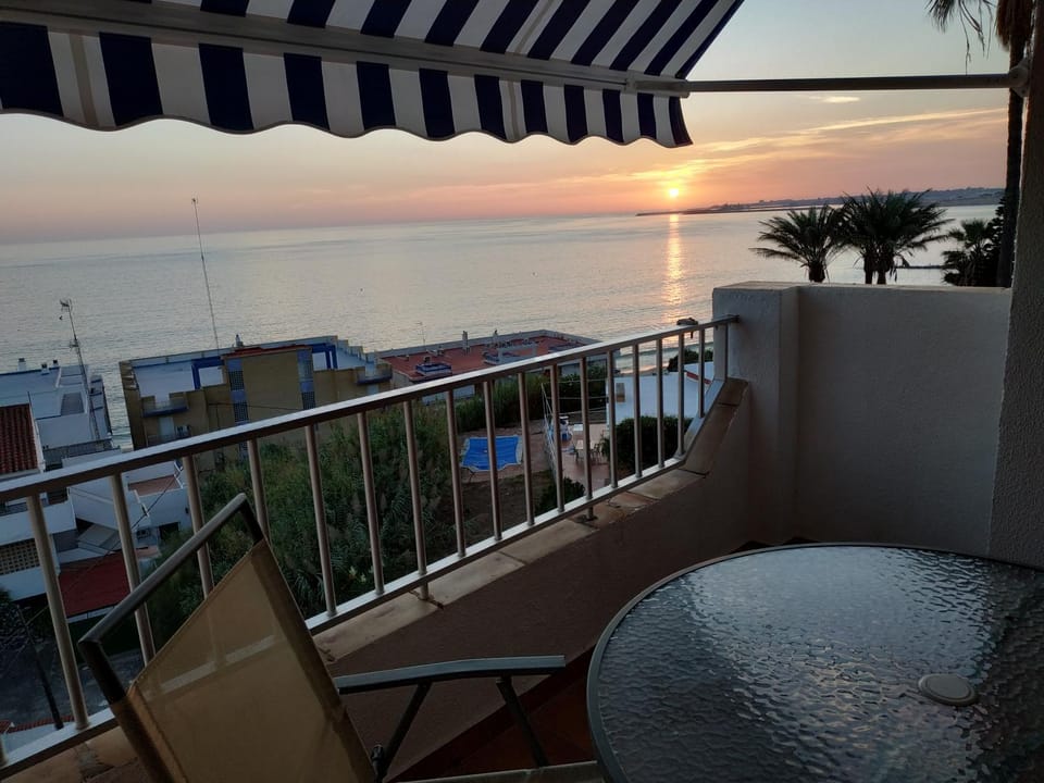 Balcony/Terrace, Sea view, Sunset