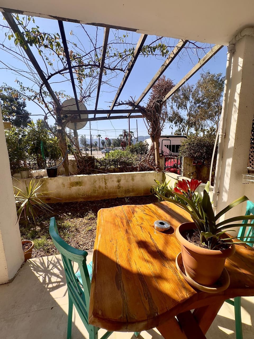 Patio, Day, Garden, View (from property/room), Balcony/Terrace, Dining area, Garden view