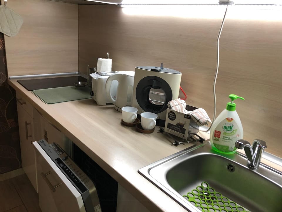 Coffee/tea facilities