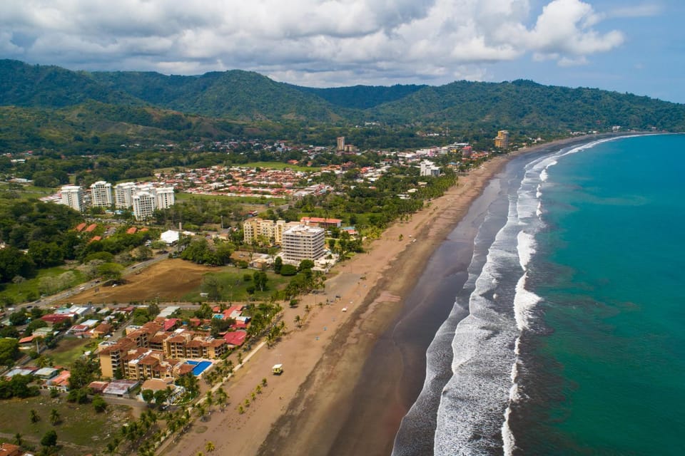 The Palms 301 Apartment in Jaco