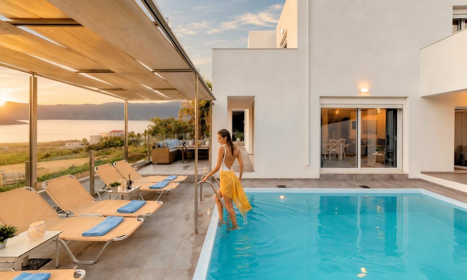 Patio, Day, People, Natural landscape, Pool view, Swimming pool, group of guests, sunbed