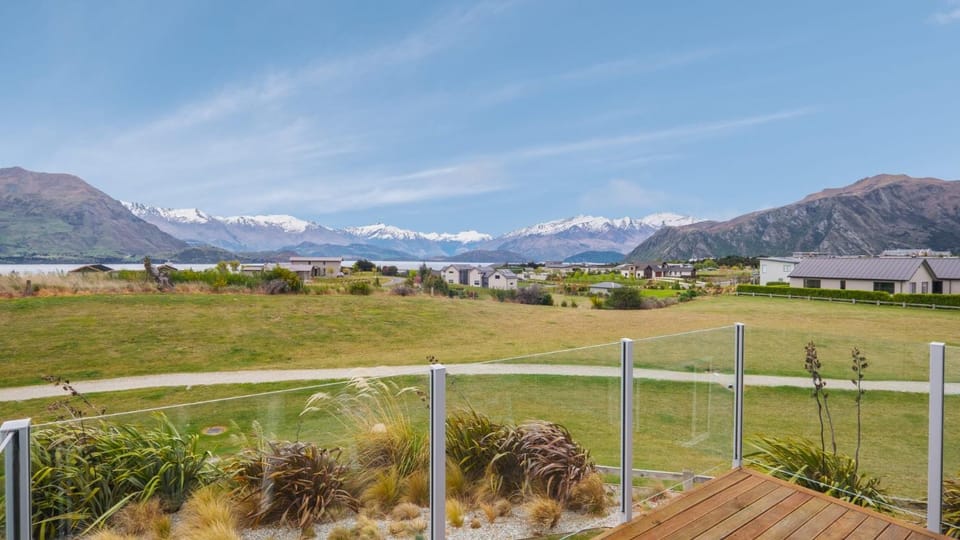 Infinity and Beyond House in Wanaka