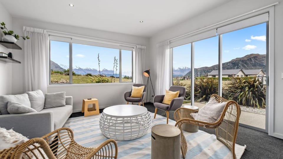 Infinity and Beyond House in Wanaka