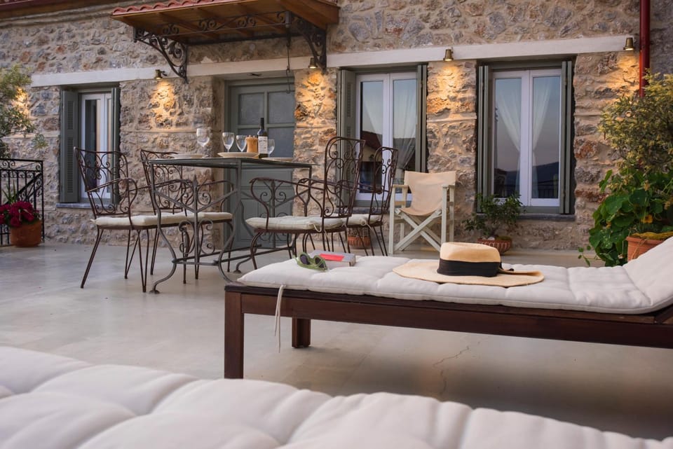 Patio, Balcony/Terrace