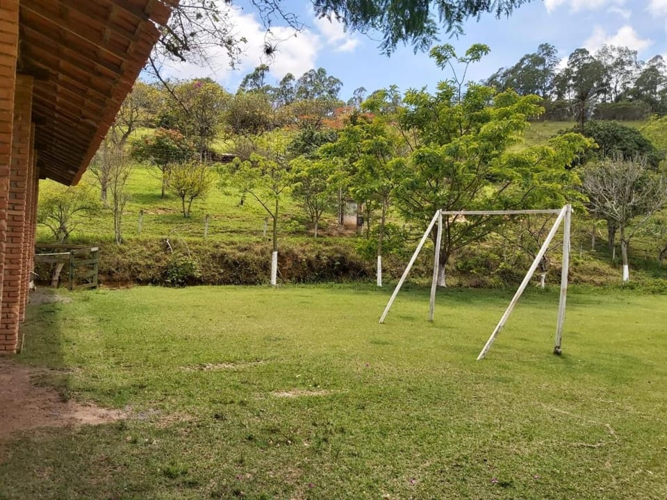 SÍTIO FLOR DE LYS House in State of São Paulo