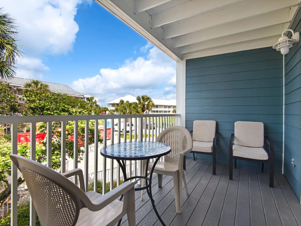 Summer Breeze Condominium 211 by Newman-Dailey Apartment in Miramar Beach