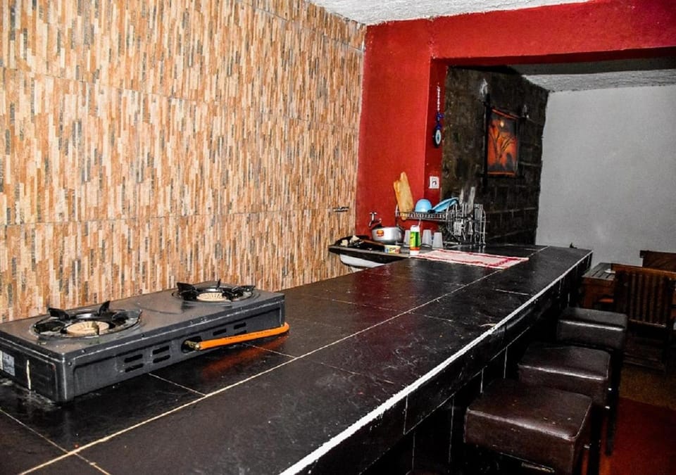 Ole Munyak-4 bed house on the hill House in Kenya