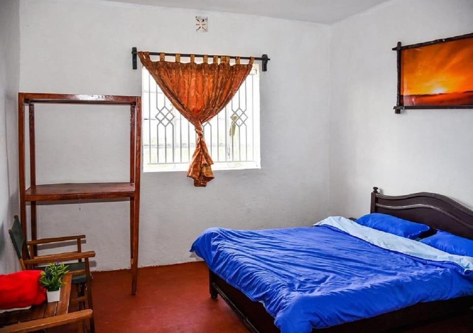 Ole Munyak-4 bed house on the hill House in Kenya
