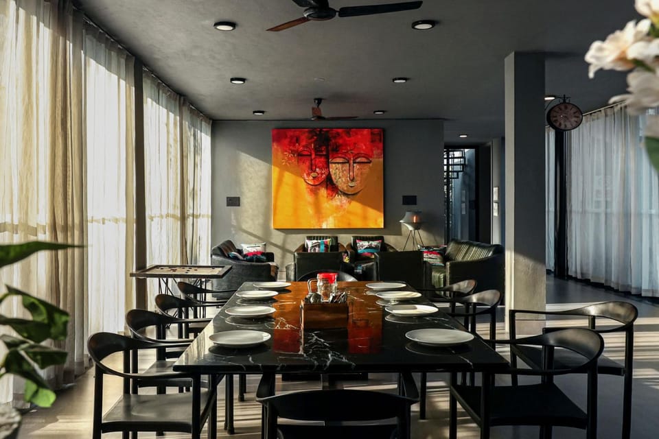 Living room, Dining area