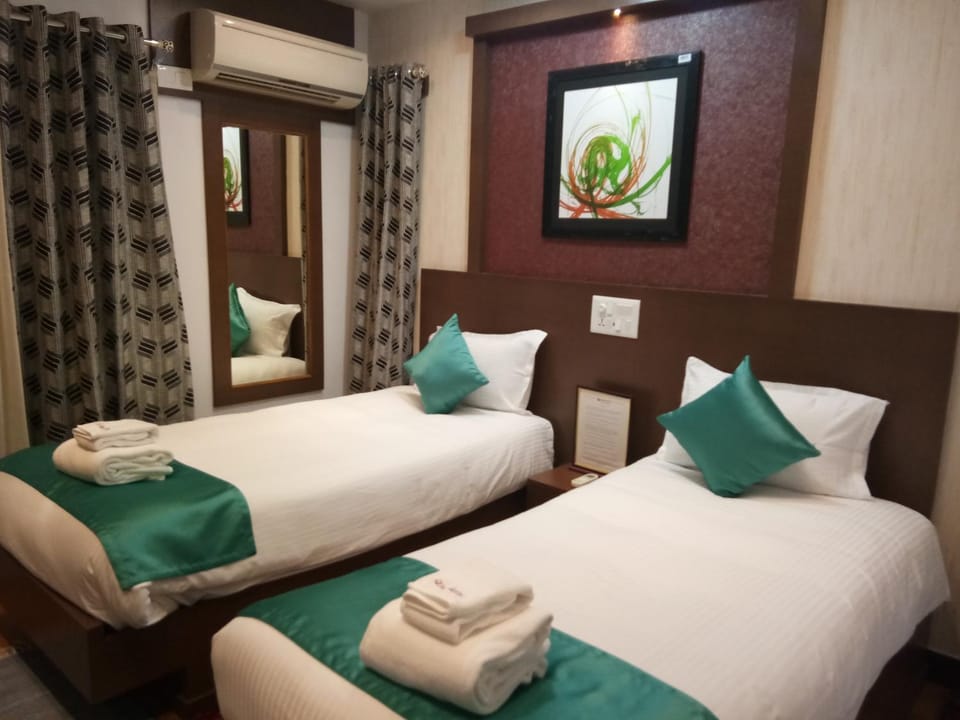 Square Suite Apartment in Mangaluru