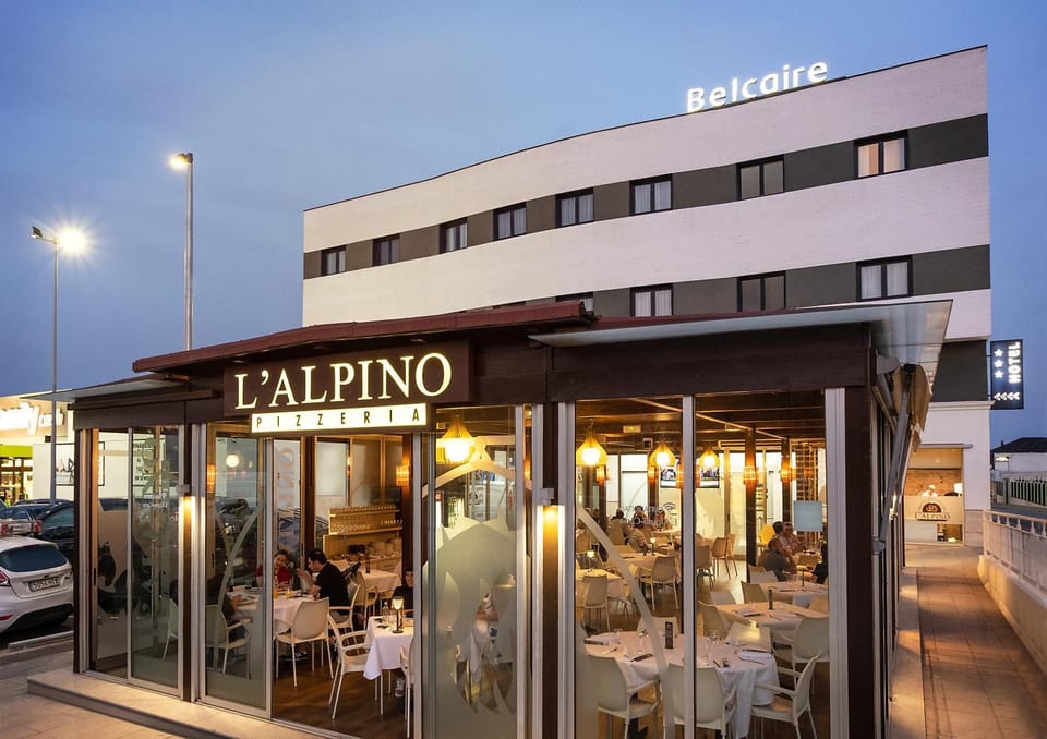 Property building, Restaurant/places to eat, Street view
