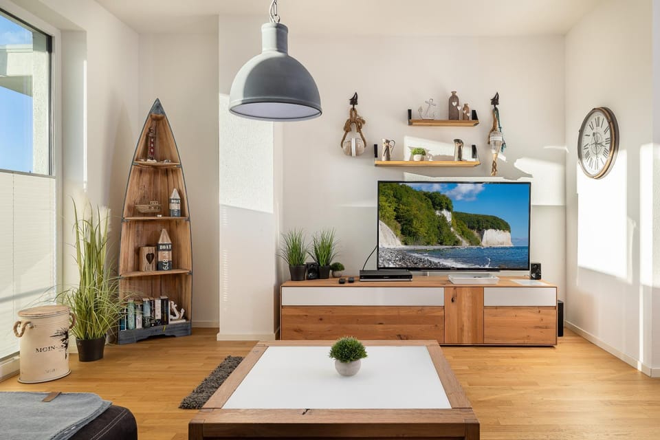TV and multimedia, Living room