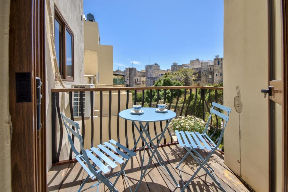 Patio, Day, View (from property/room), Balcony/Terrace