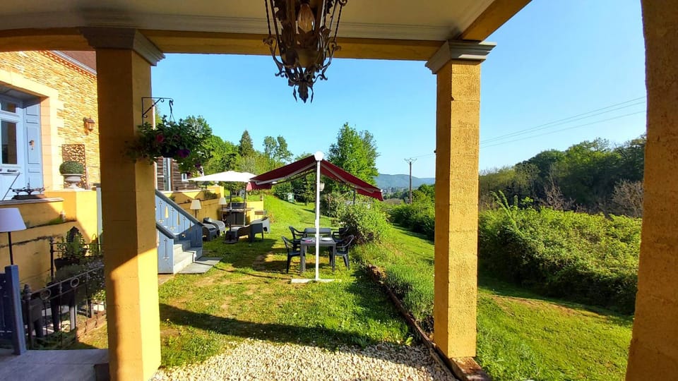 BonBon Chambre d'hôtes Bed and Breakfast in Occitanie