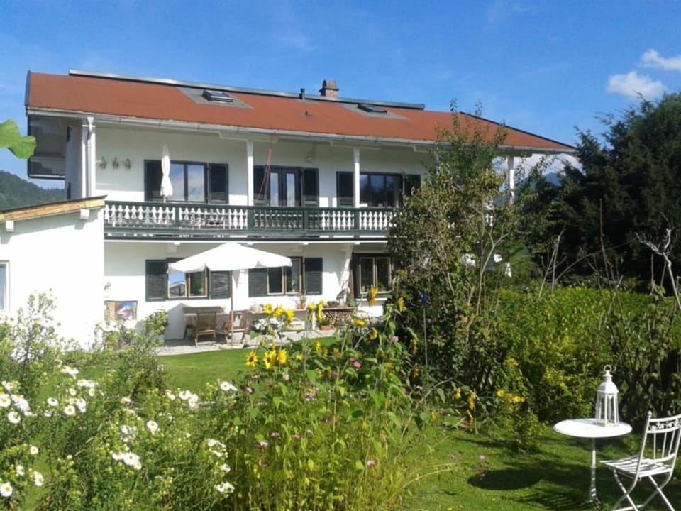 Property building, Garden