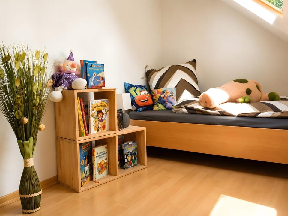 Living room, Bedroom