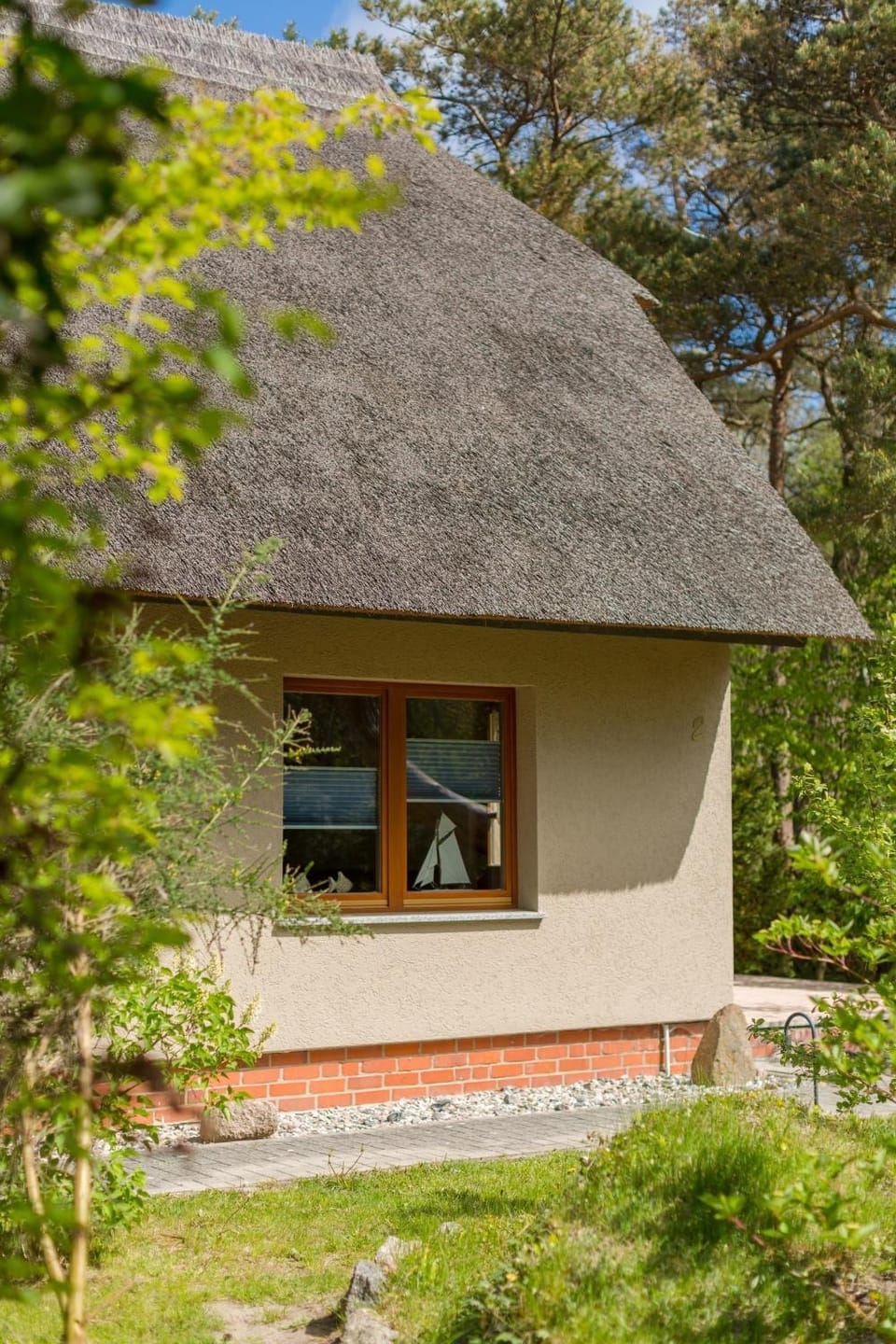 reetgedecktes FH am Deich 21 Apartment in Wustrow