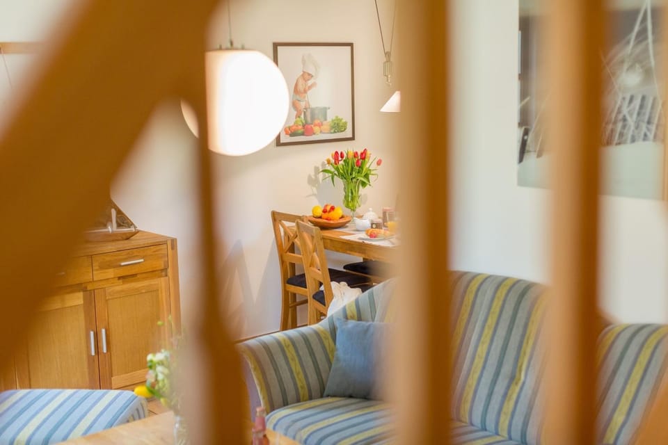reetgedecktes FH am Deich 21 Apartment in Wustrow
