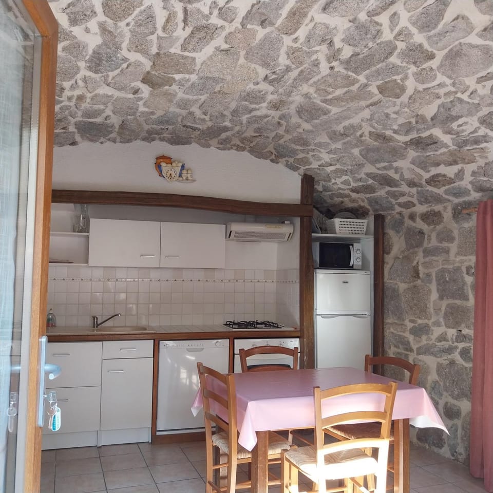 Gîte le Petit Riou Apartment in Occitanie