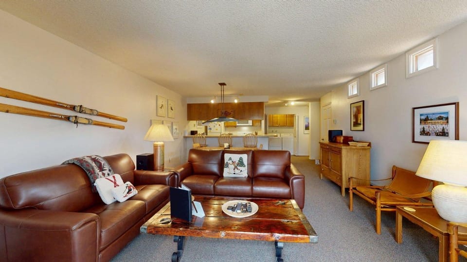 Habitat Condo A7 House in Ketchum