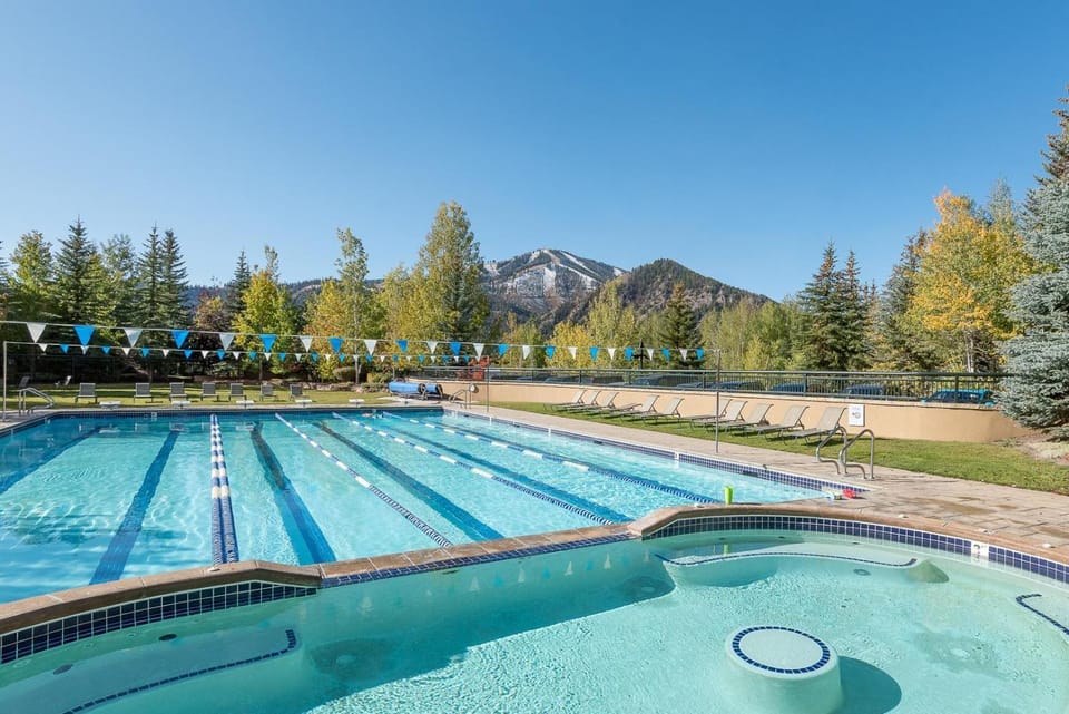 Thunder Springs Condo A2-6 House in Ketchum