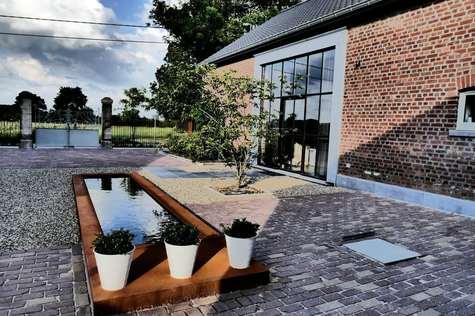 Property building, Garden view