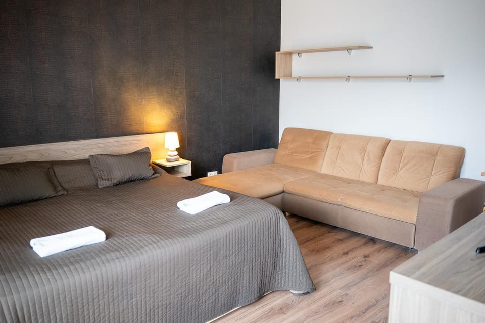 Living room, Bedroom