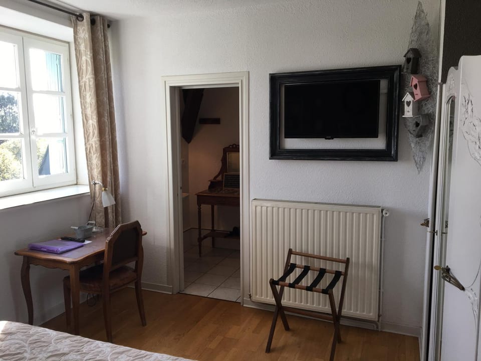 TV and multimedia, Bedroom