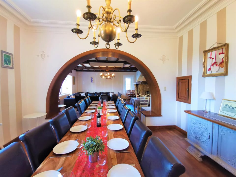 Banquet/Function facilities, Dining area