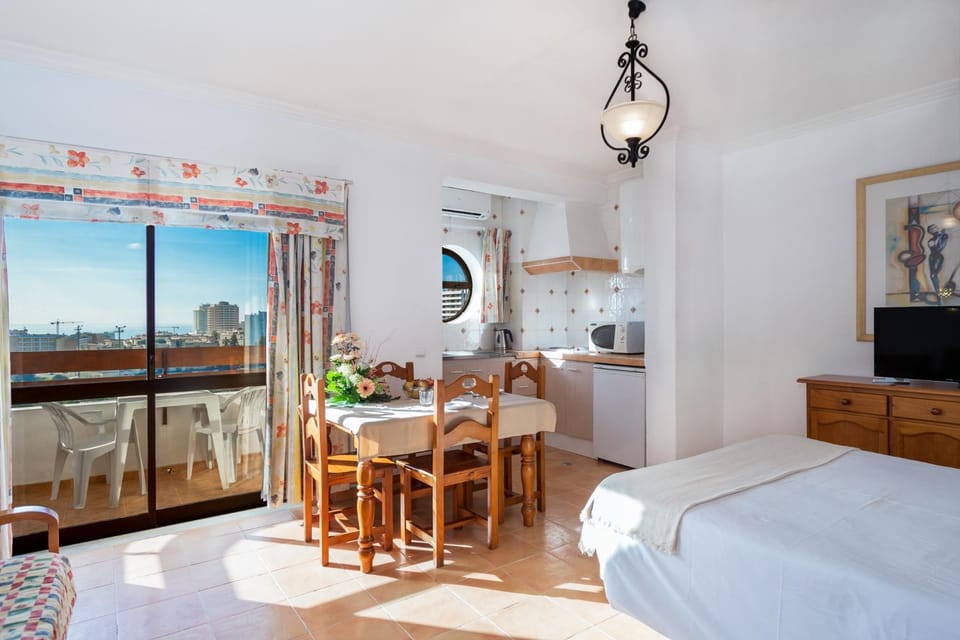 Mirachoro Portimao Apartment hotel in Portimao