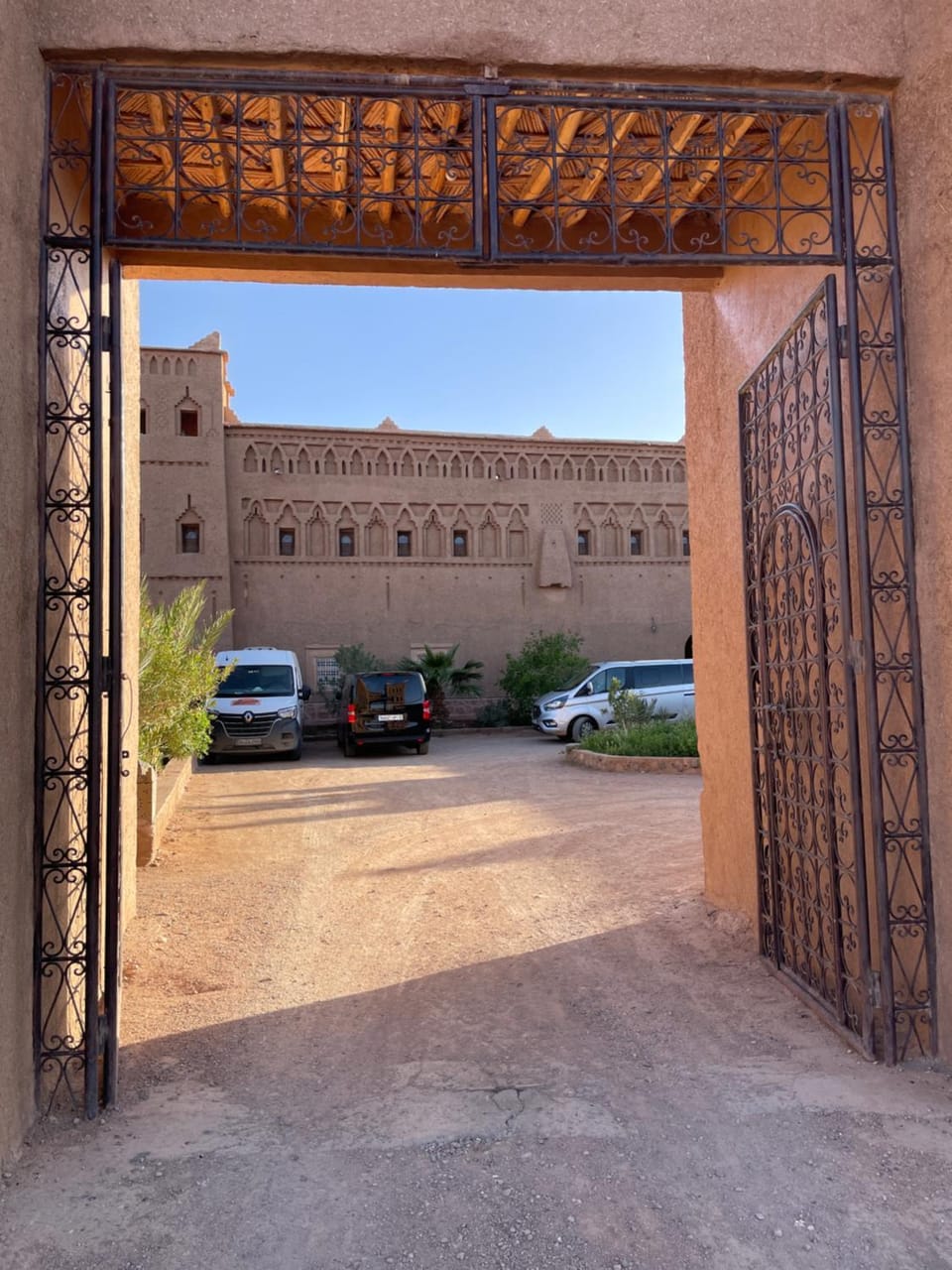 Day, Parking