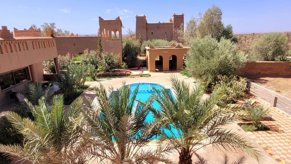 Property building, Day, Garden view, Pool view, Swimming pool
