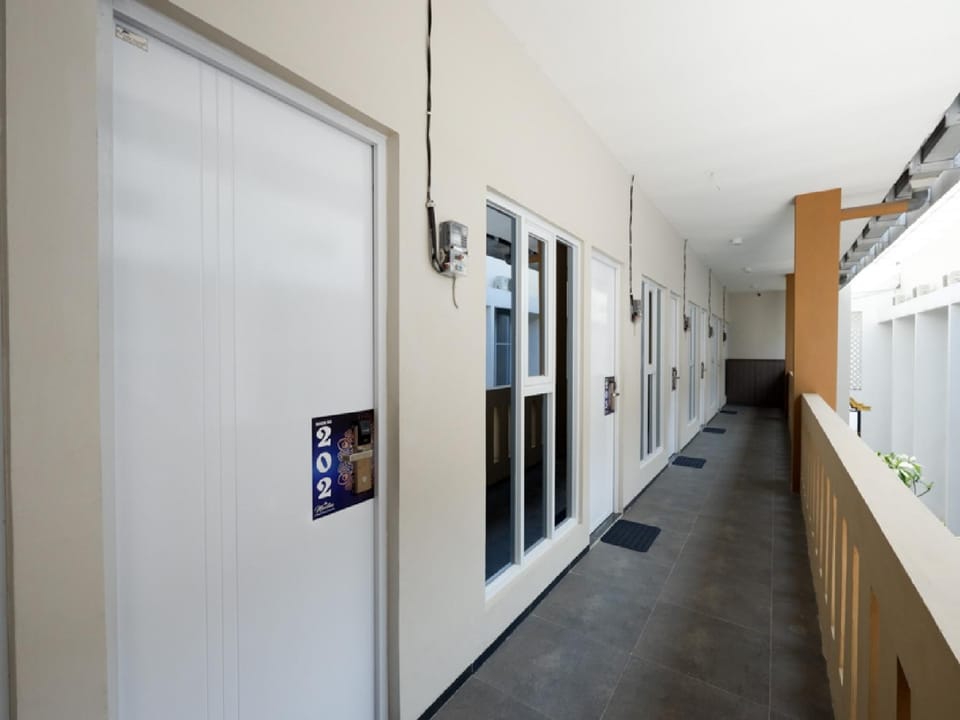 Area and facilities