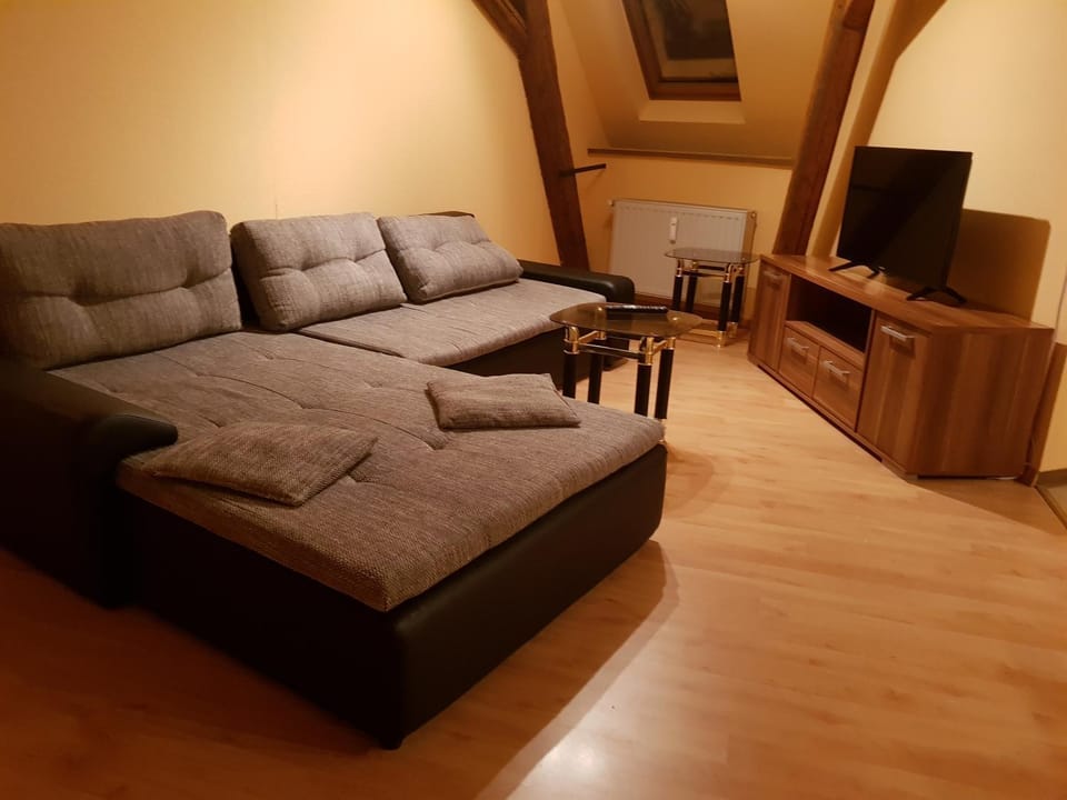 TV and multimedia, Living room, Photo of the whole room