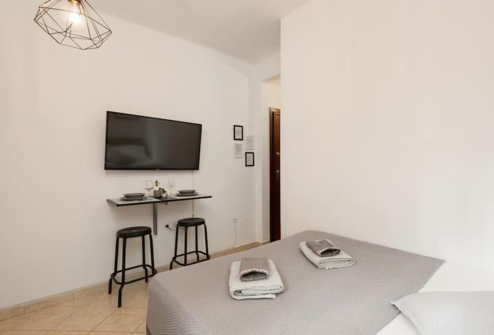 TV and multimedia, Bedroom