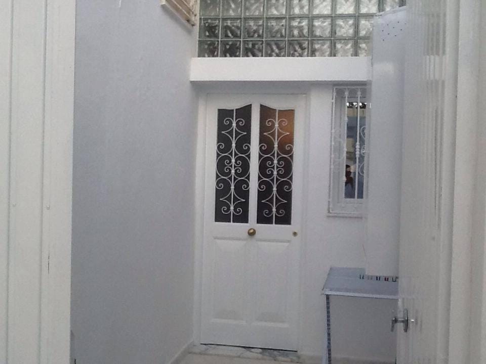 Studio en plein zone touristique avec wifi, IPTV et Clim Apartment in Sousse