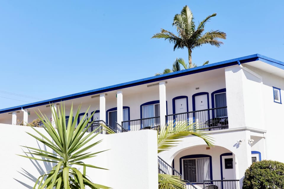 Property building, Balcony/Terrace