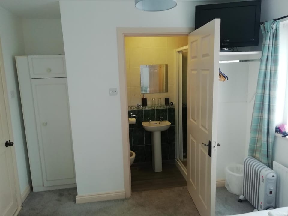Slaney House Bed and Breakfast Bed and Breakfast in Lahinch