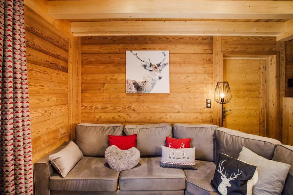 Simply Morzine - Chalet Petit Central Chalet in Montriond
