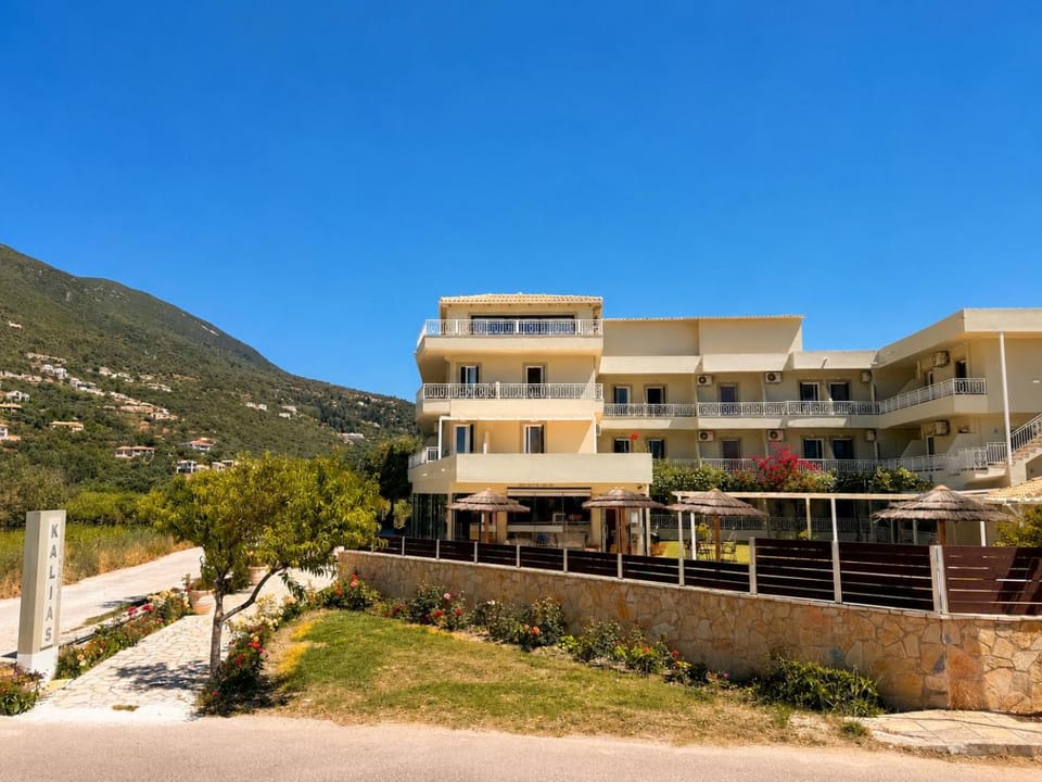 Property building, Day, Natural landscape