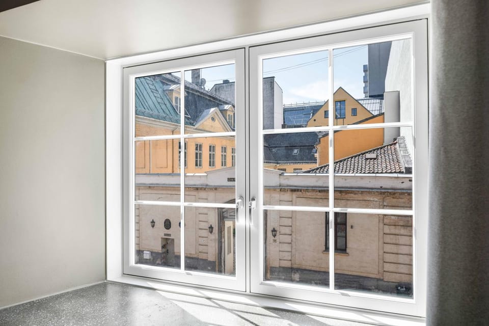 View (from property/room), City view
