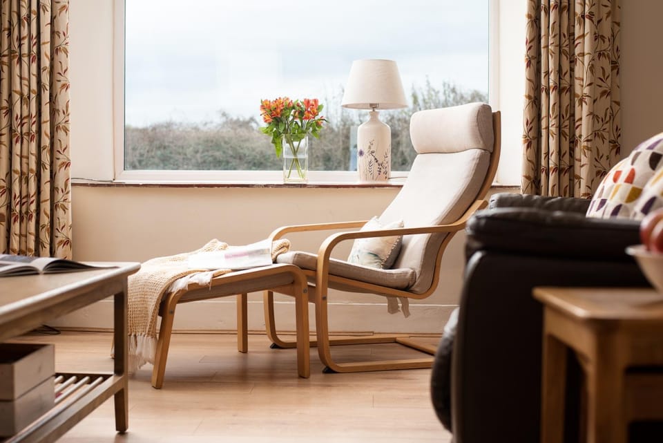 TV and multimedia, Living room, Quiet street view