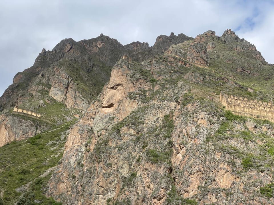 Nearby landmark, Mountain view