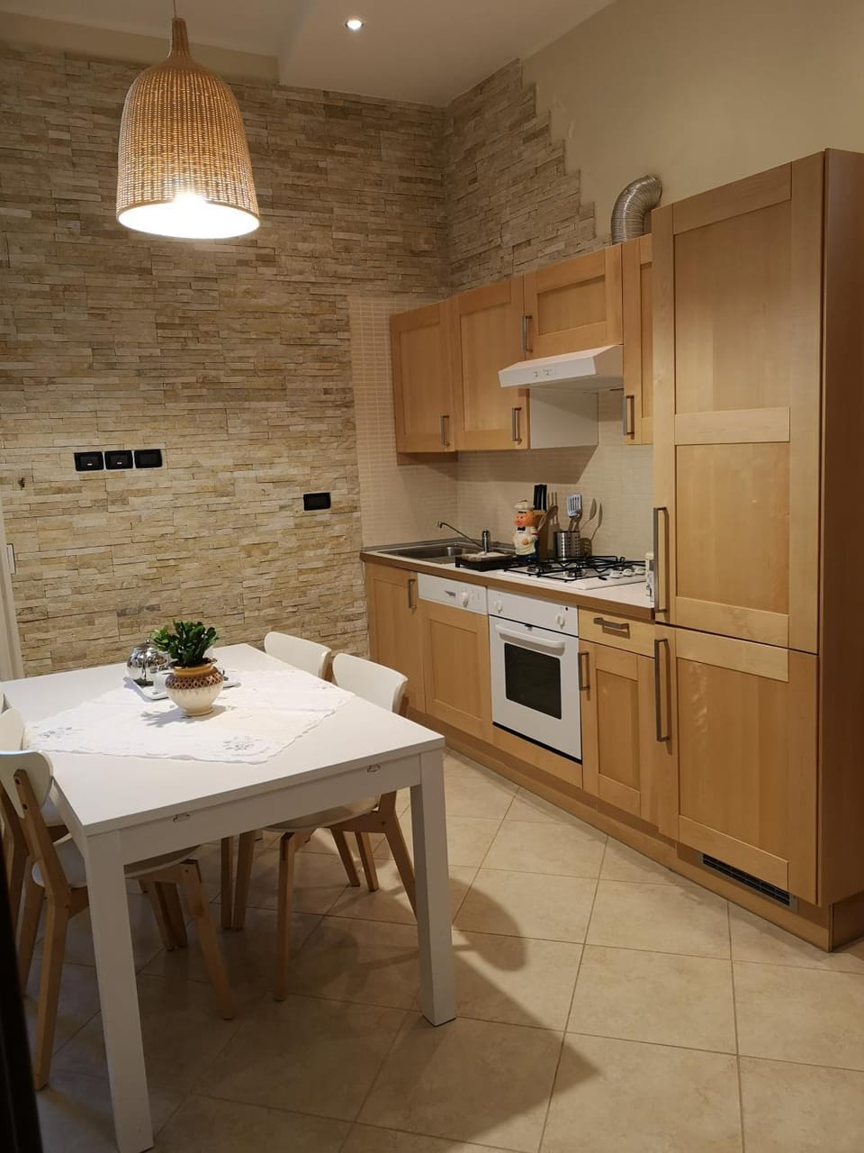 Patio, Coffee/tea facilities, Kitchen or kitchenette, Living room, Seating area, Dining area