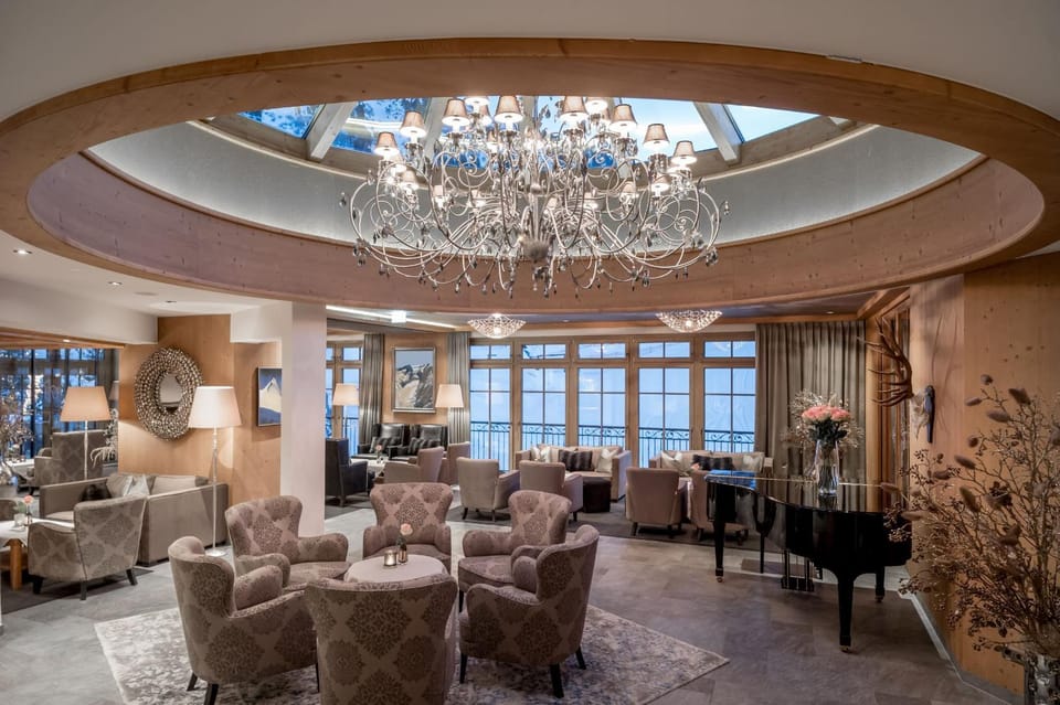 Lounge or bar